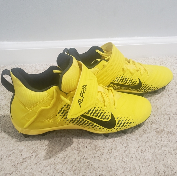 nike alpha menace varsity 2 youth